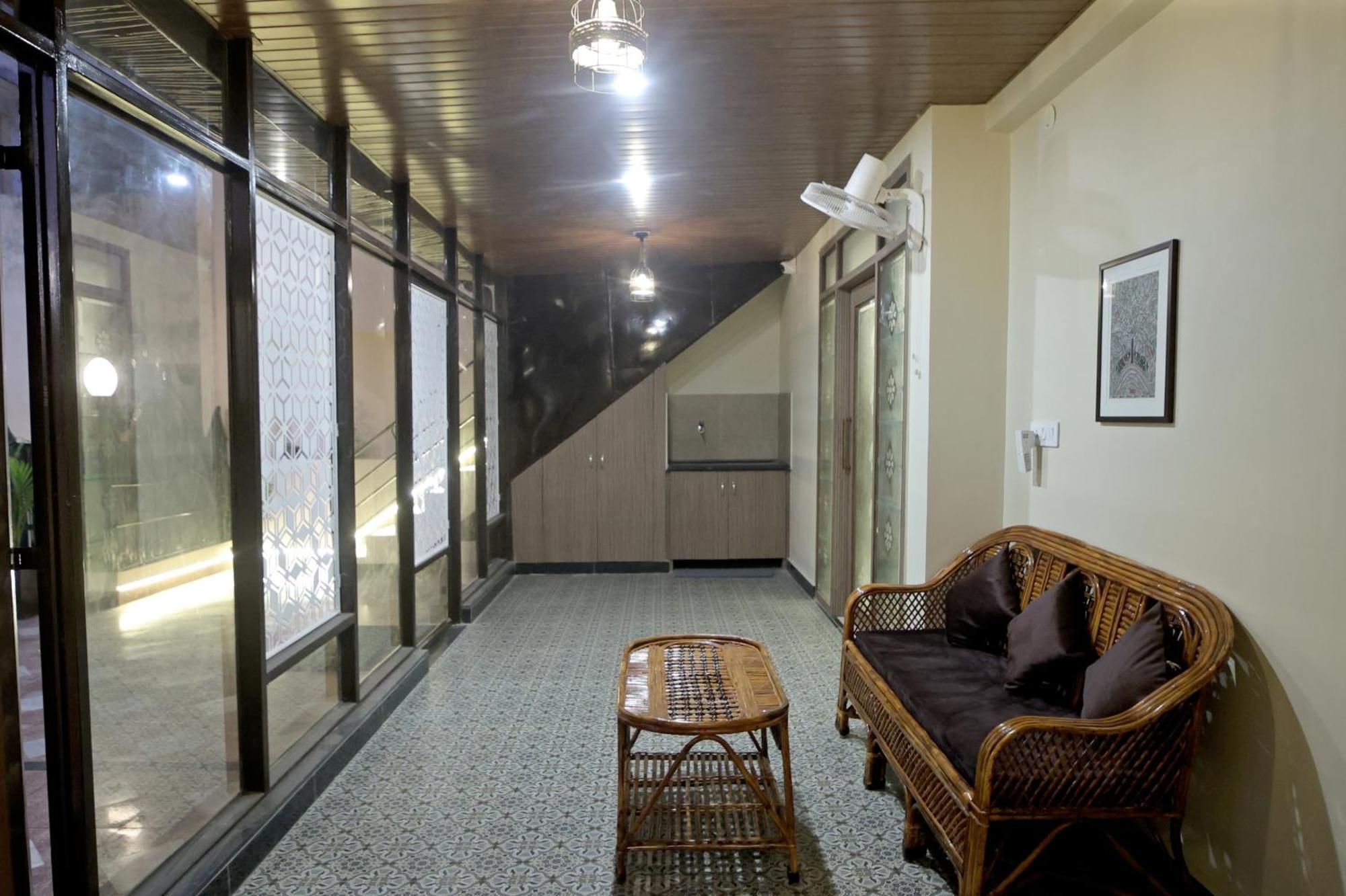 Prime Vista Bed & Breakfast Jaipur Exterior photo